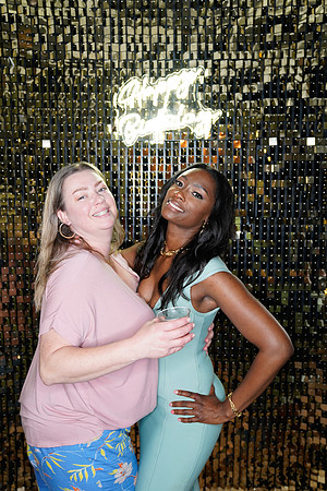 DHM40th-142